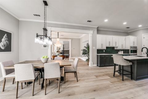 4 Kingsgate Ct, Dallas, TX 75225