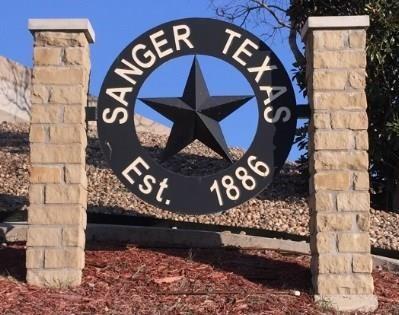 3900 Ashton Dr, Sanger, TX 76266