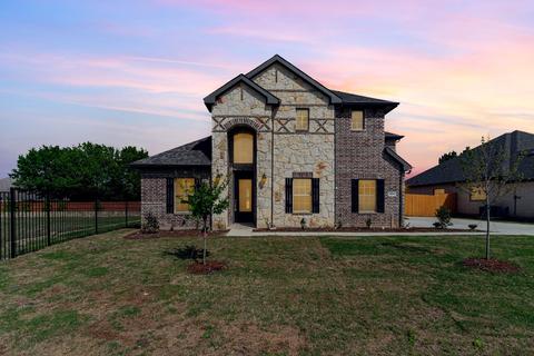 534 Clifton Ct, Midlothian, TX 76065