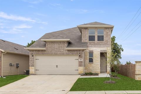900 Crockett St, Aubrey, TX 76227