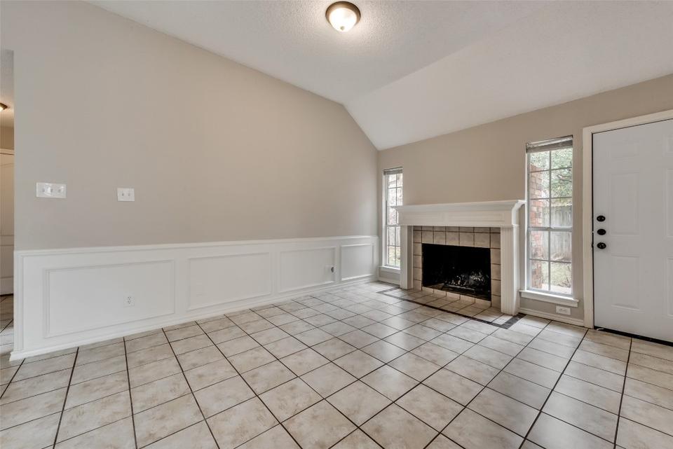  7728 Greengage Dr, Fort Worth, TX 76133 photo 16
