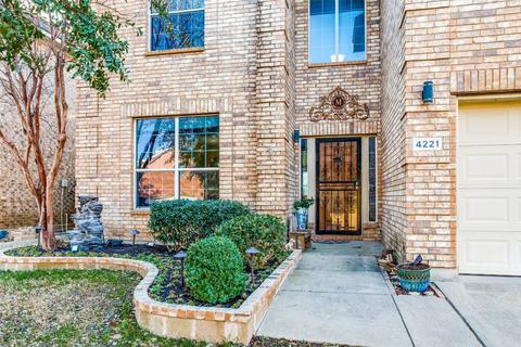 4221 Bridgestone Dr, Fort Worth, TX 76123