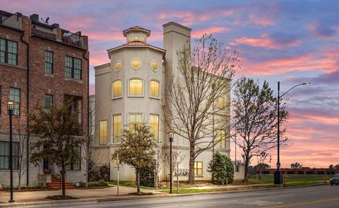 422 Mills St, Fort Worth, TX 76102