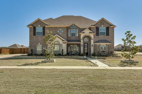 220 Stonegate Way, Red Oak, TX 75154