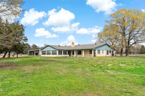 1240 County Road 4450, Avery, TX 75554