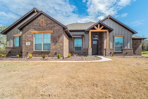 210 Odell Rd, Springtown, TX 76082