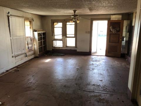 902 E 7th St, Rotan, TX 79546 photo 7