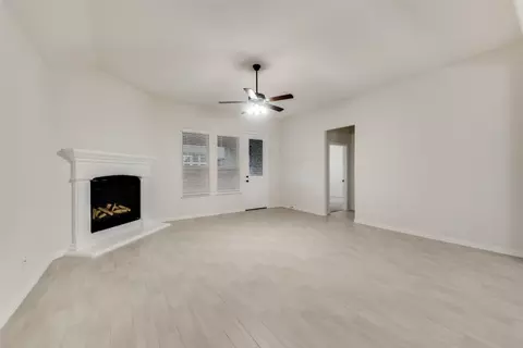 15009 Devonne Dr, Aledo, TX 76008 photo 11