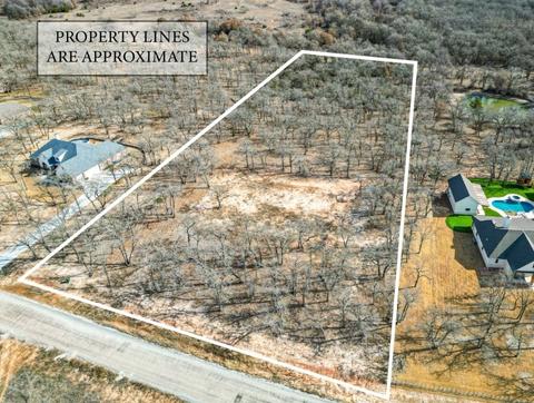 1016 Cheyenne Rd, Poolville, TX 76487