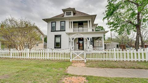 509 W Brown St, Ennis, TX 75119
