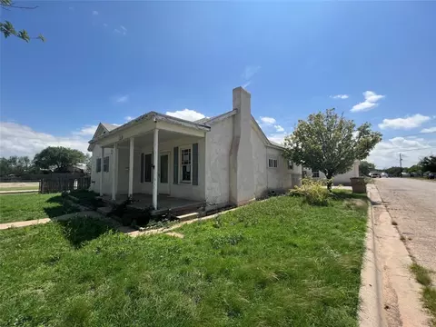 1700 State St, Big Spring, TX 79720 photo 2