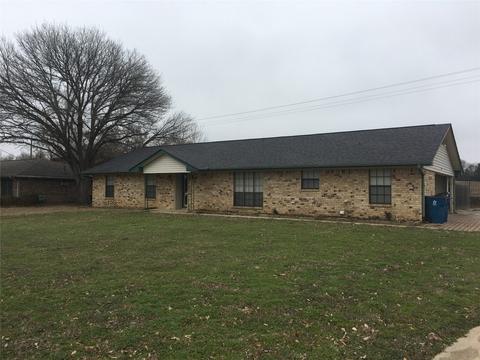 217 Martha Dr, Winnsboro, TX 75494