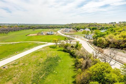 9817 Loire Valley Trl, Fort Worth, TX 76126