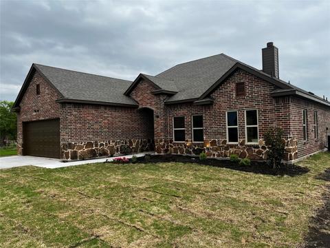 221 Alondrita St, Leonard, TX 75452