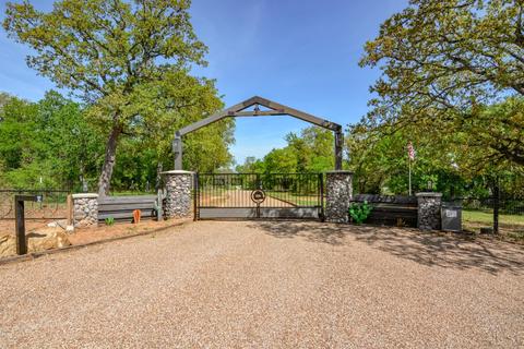 7679 E Fm 4, Grandview, TX 76050