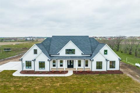 6818 Borth Rd, Krum, TX 76249