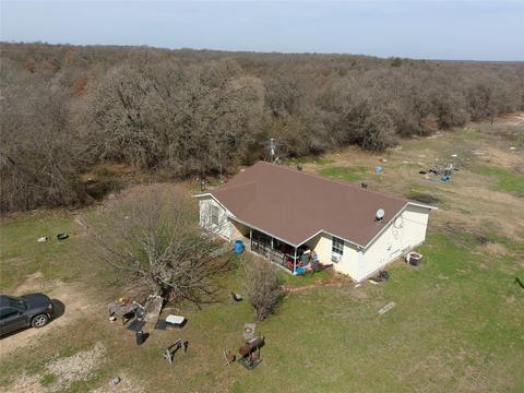 550 Leatherwood Ln, Poolville, TX 76487