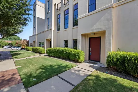 912 Magnolia Grn, Fort Worth, TX 76104