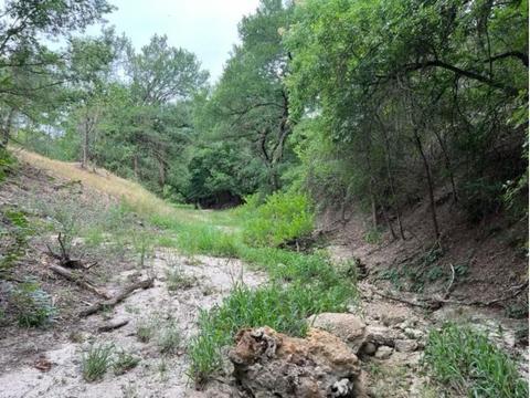 1067 Sweeney Way, Weatherford, TX 76087