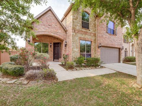 2743 Ponce De Leon, Grand Prairie, TX 75054