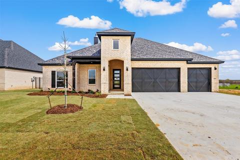 613 Golden Crst, Haslet, TX 76052