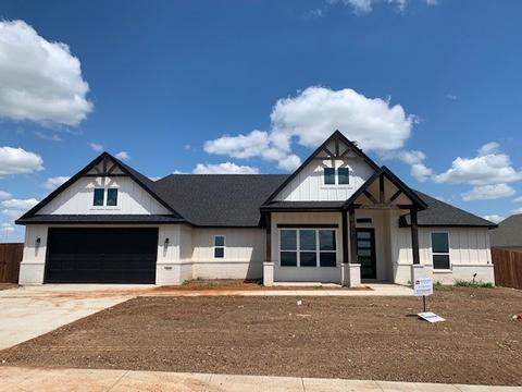 212 Trail Dust Rd, Godley, TX 76044