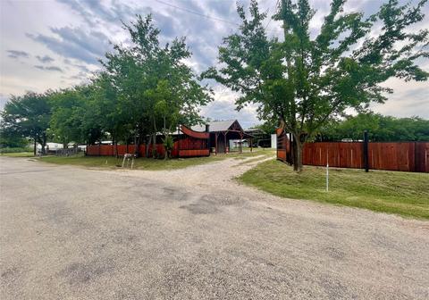 406 E Division St, Graford, TX 76449