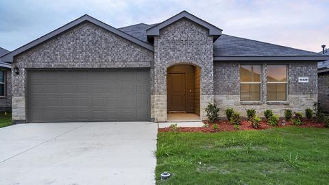 821 Peighton Dr, Cleburne, TX 76033