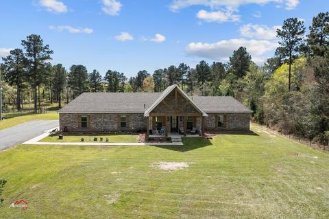 226 Alan Private Dr, Gloster, LA 71030