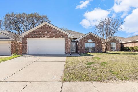 2612 Wakecrest Dr, Fort Worth, TX 76108