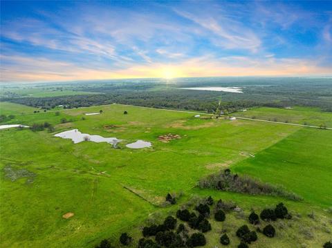 8385 SW Cr 4420, Purdon, TX 76679