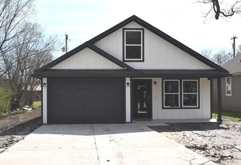 213 E Hunt St, Leonard, TX 75452
