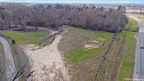 5675 12 Hwy 175, Frierson, LA 71027
