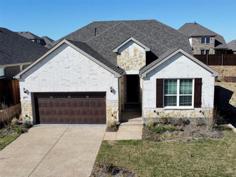 2215 Vigilance Ct, St Paul, TX 75098