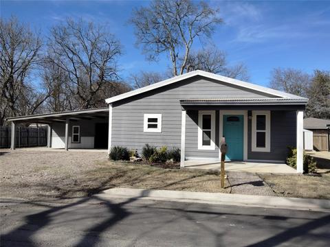 616 W 7th St, Bonham, TX 75418