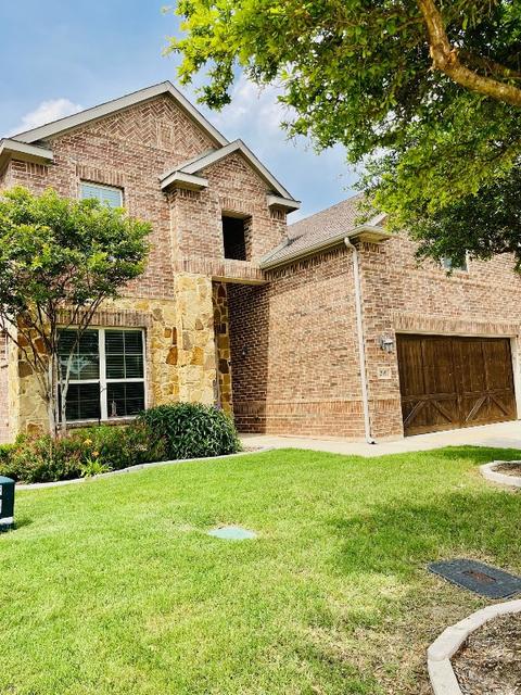 209 Bentley Dr, Midlothian, TX 76065