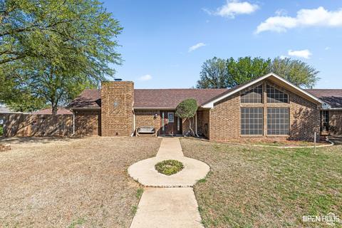 306 Seabea Dr, Wichita Falls, TX 76308