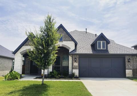 813 Lake Cove Dr, Little Elm, TX 75068