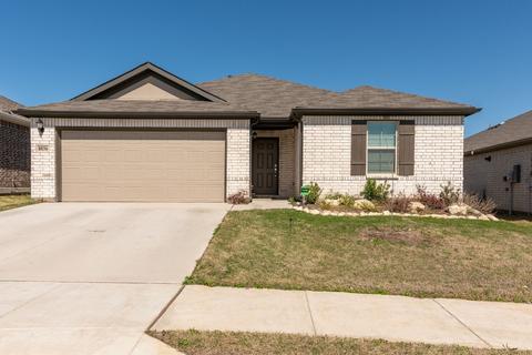 8836 Copper Meadow Dr, Fort Worth, TX 76131