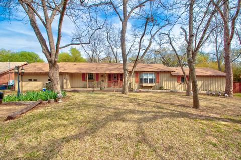 1226 Yacht Club Rd, Oak Point, TX 75068