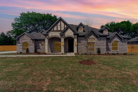 6001 Allison Dr, Midlothian, TX 76065