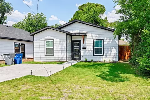 2825 Farragut St, Dallas, TX 75215
