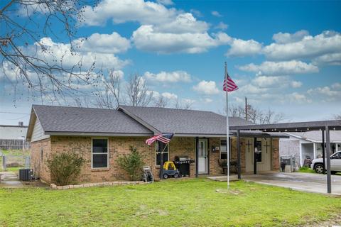 111 E 5th St, Maypearl, TX 76064