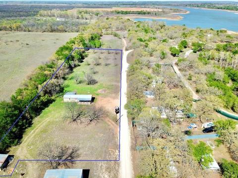 200 Buffalo Dr, Comanche, TX 76442 photo 1