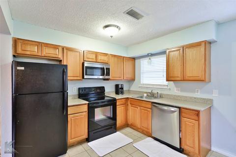3718 Scranton Ln, Abilene, TX 79602 photo 9