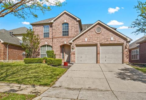 7945 Adobe Dr, Fort Worth, TX 76123