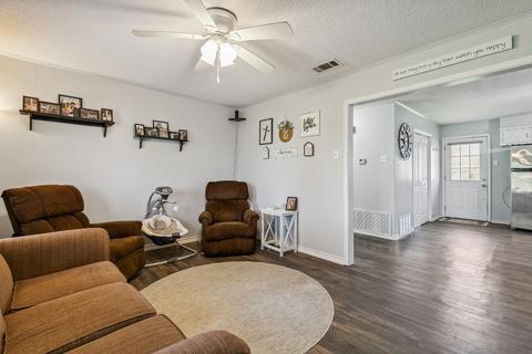 541 Us Highway 175 E, Eustace, TX 75124 photo 4
