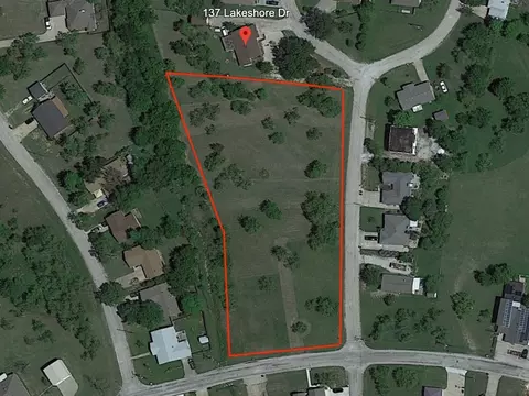 78 Lakeshore Drive, Runaway Bay, TX 76426