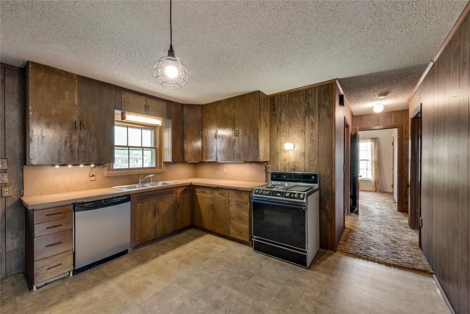  307 College, Red Oak, TX 75154 photo 9