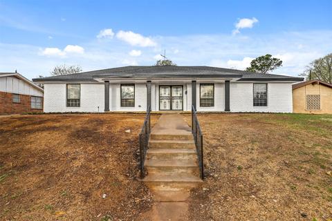 7500 Camelot Rd, Fort Worth, TX 76134